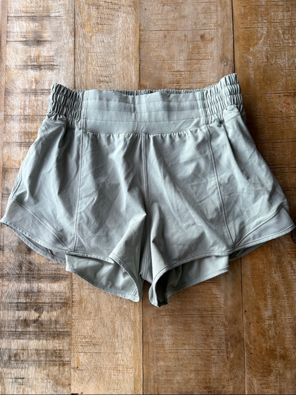 Lululemon Women's Sage Athletic Shorts size 4